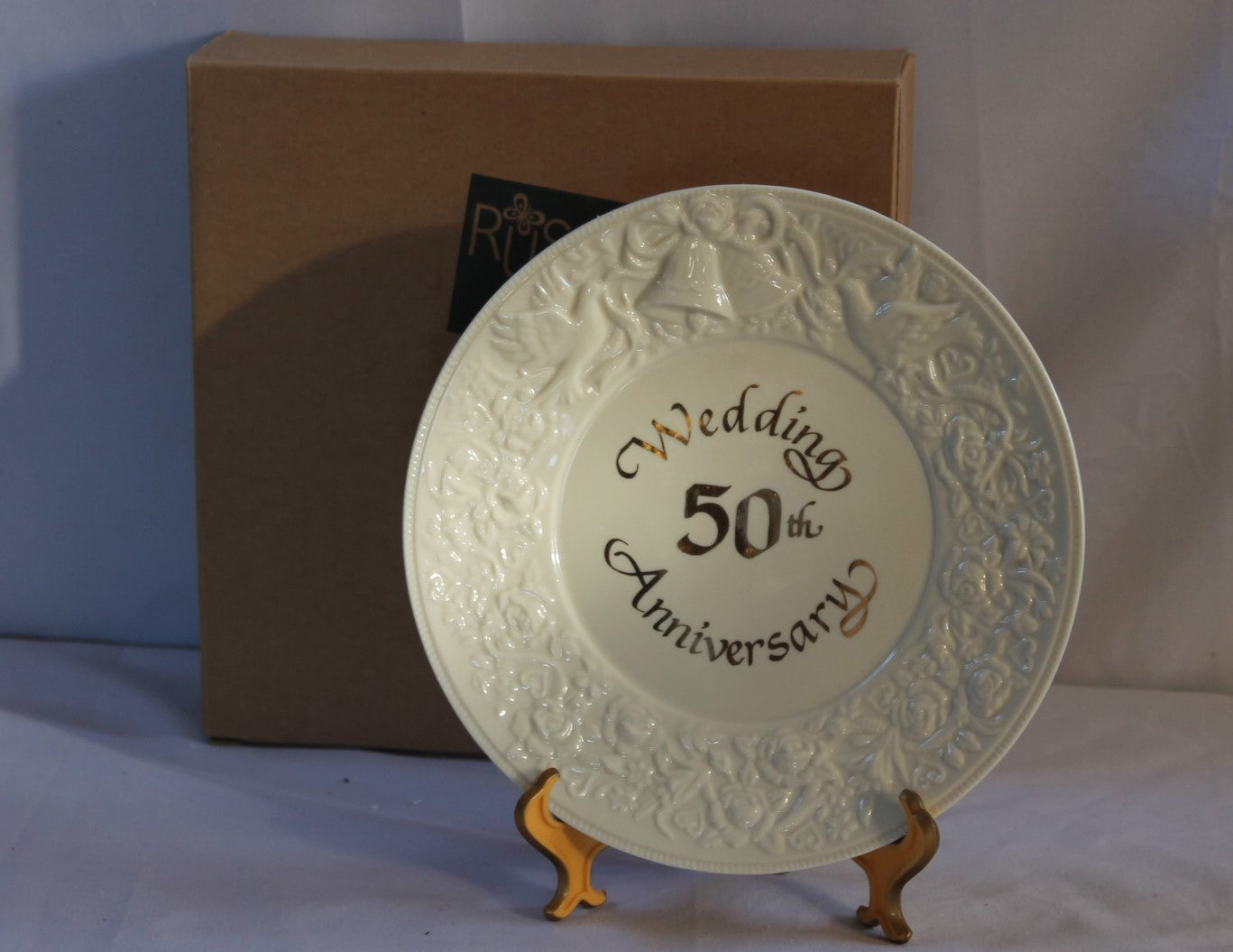 RUSS 50TH ANNIVERSARY PLATE WHITE LACE AND PROMISES